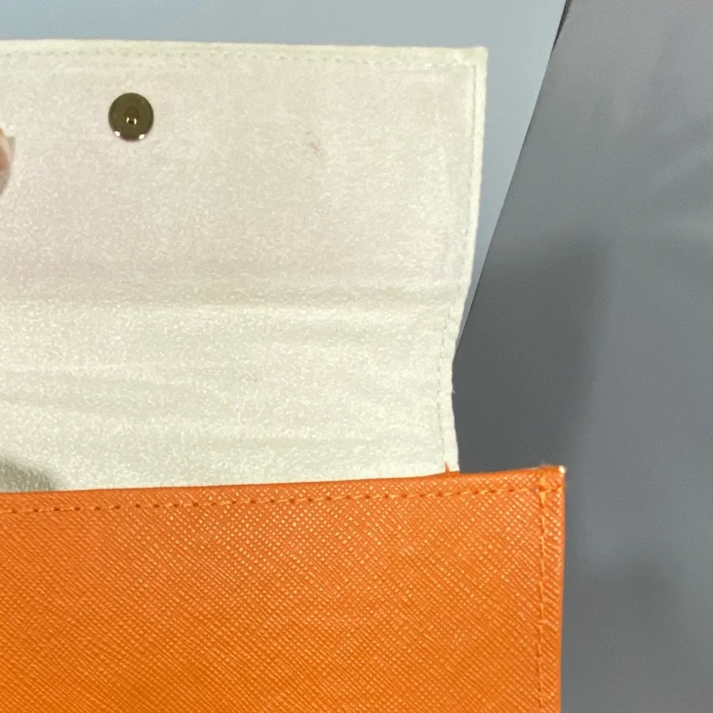 🔴 Tory Burch Sunglasses Case Orange with gold logo magnetic closure